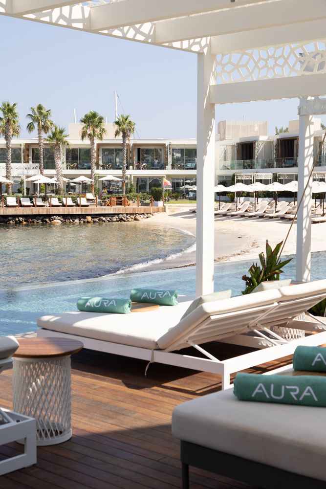 First Row Beds at Aura Beach Bodrum
